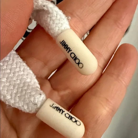 Jimmy Choo Hoodie. - Picture 3 of 9